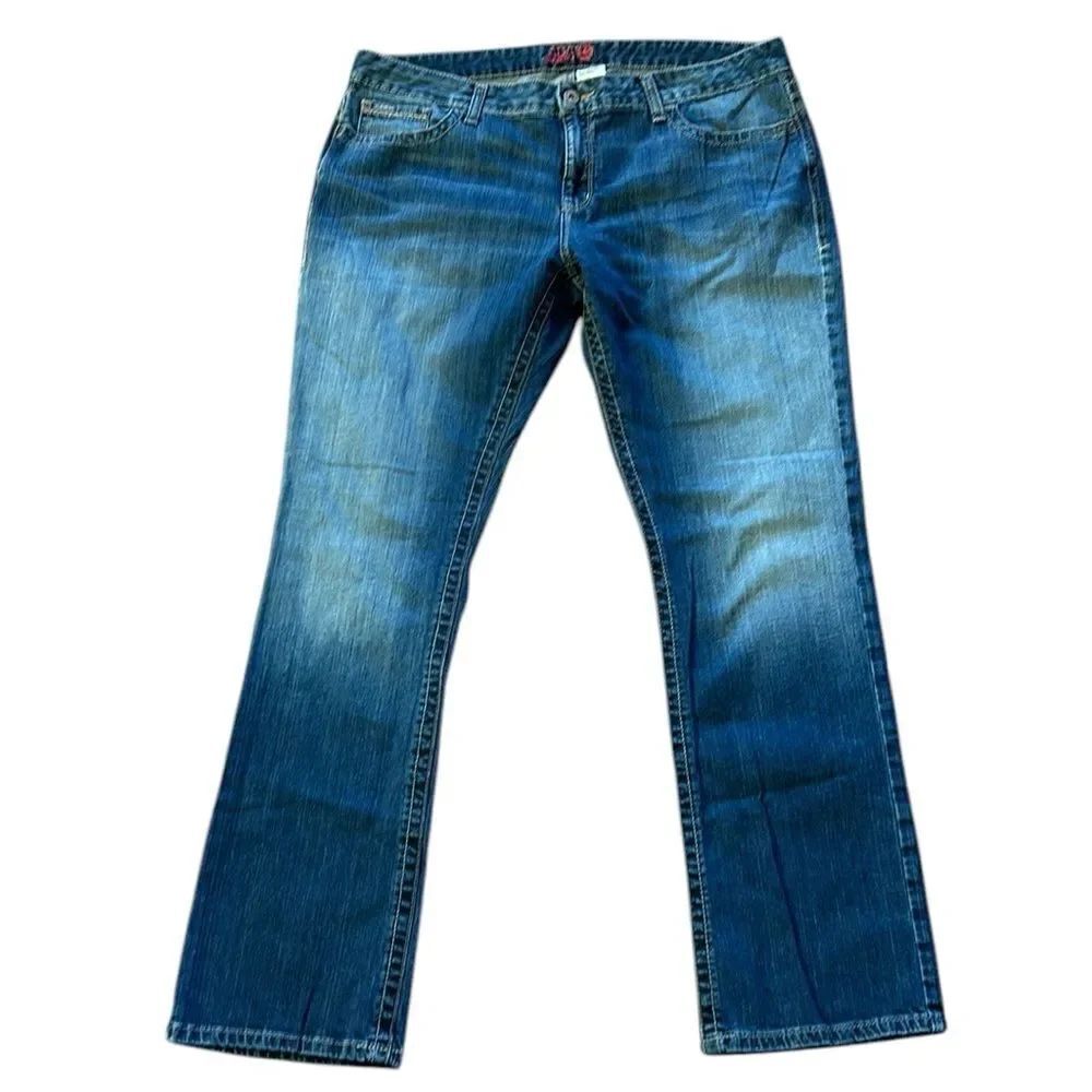 Cinch ADA Mid Rise Bootcut Jeans - Picture 7 of 8